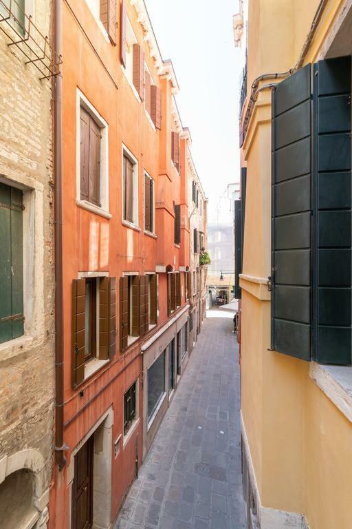 Casa Delle Botteghe * Venezia